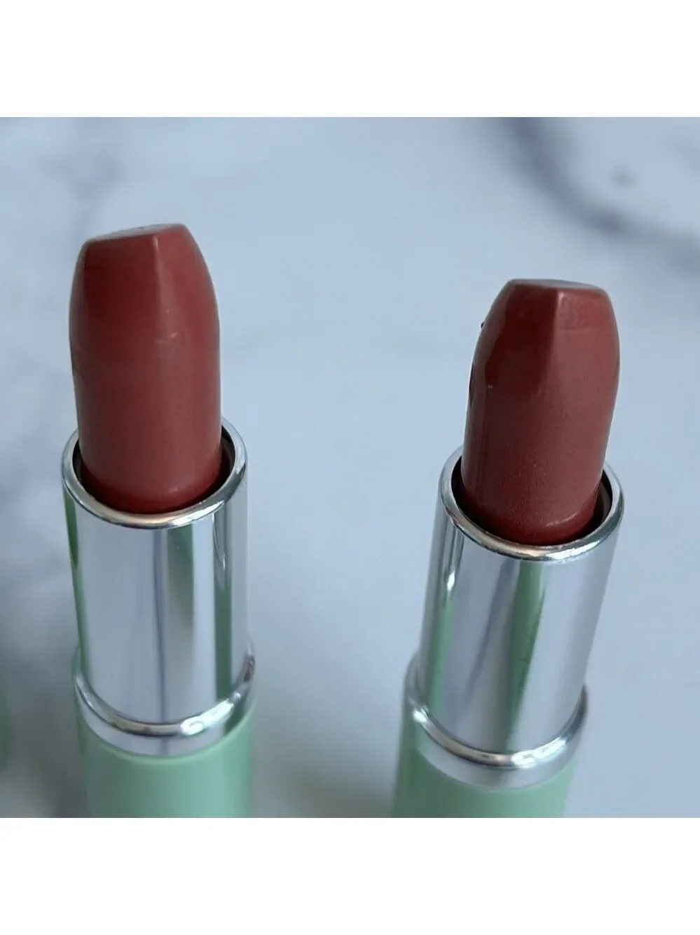 Set of 2 Clinique Dramatically Different Lipsticks in Ginger Frost